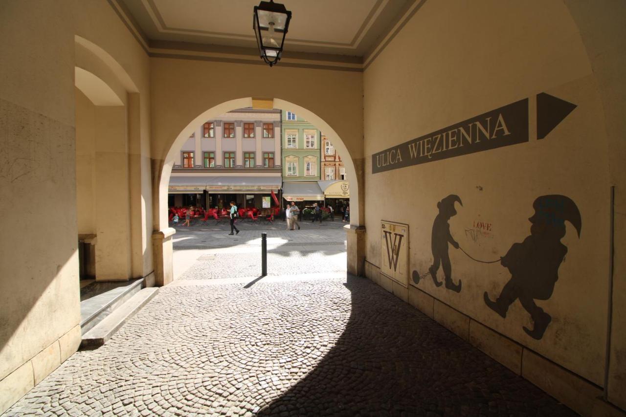Rynek 53-55 Market Square Tectum Apartments วรอตซวาฟ ภายนอก รูปภาพ
